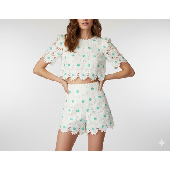 SAYLOR Dresses & Skirts - SAYLOR Two Piece White Flower Mini Skirt & Top - White - XS